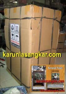 Keramik Putih / Dibeli Bp. Edoward Lampung